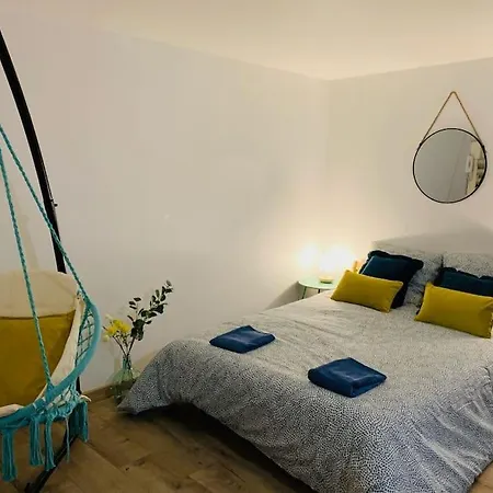 Cocooning Modern Design Apartment Avesnes-sur-Helpe