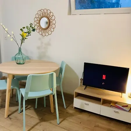 Cocooning Modern Design Avesnes-sur-Helpe