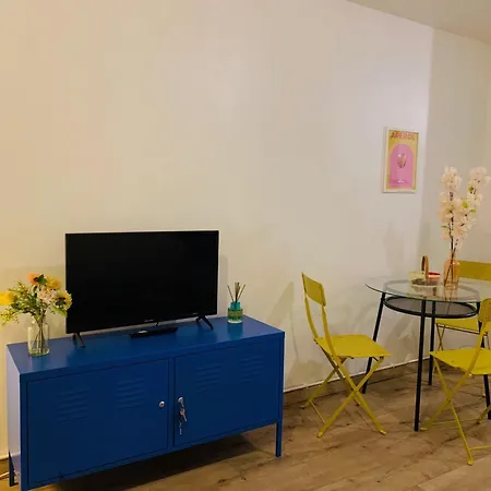 Apartment Cocooning Modern Design Avesnes-sur-Helpe