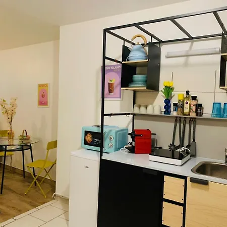 Cocooning Modern Design Apartment Avesnes-sur-Helpe